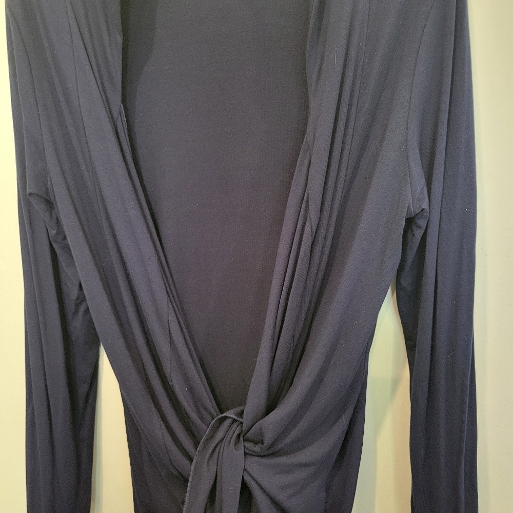 Womans Urban Co. Long Sleeve Light Weight Fashion Sweater Med